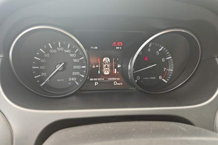 Used Land Rover Discovery Sport 2016 2.0T HSE Instrument Cluster