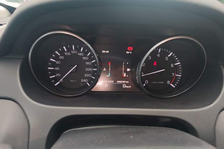 Used Land Rover Discovery Sport 2016 2.0T SE Instrument Cluster