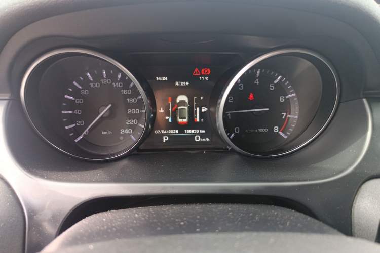Used Land Rover Discovery Sport 2016 2.0T SE Instrument Cluster