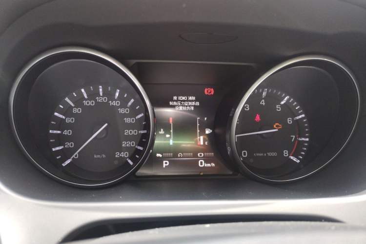 Used Land Rover Discovery Sport 2016 2.0T HSE Instrument Cluster