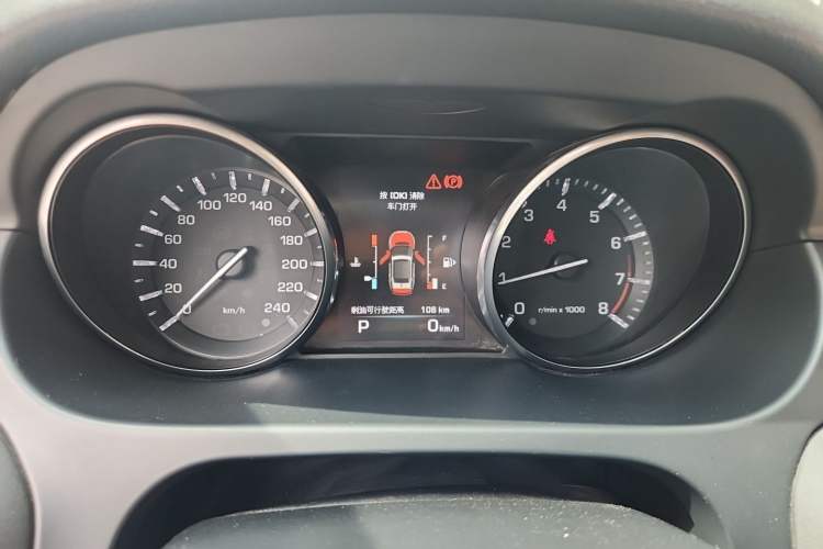 Used Land Rover Discovery Sport 2016 2.0T SE Instrument Cluster