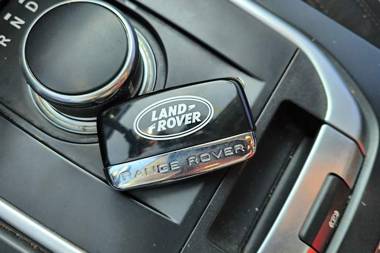 Used Land Rover Discovery Sport 2016 2.0T HSE Interior 1
