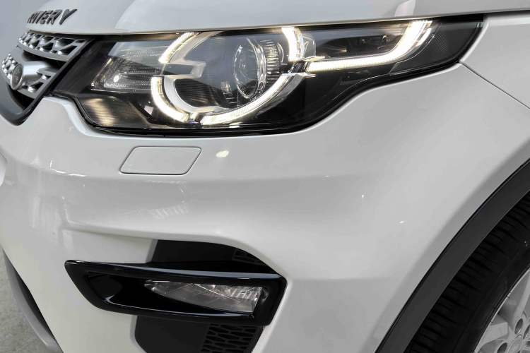 Used Land Rover Discovery Sport 2016 2.0T HSE Left Front Headlight