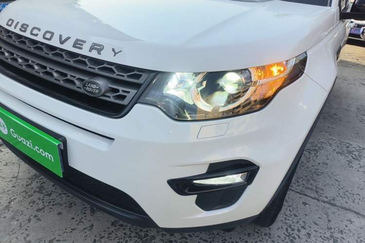 Used Land Rover Discovery Sport 2016 2.0T S Left Front Headlight