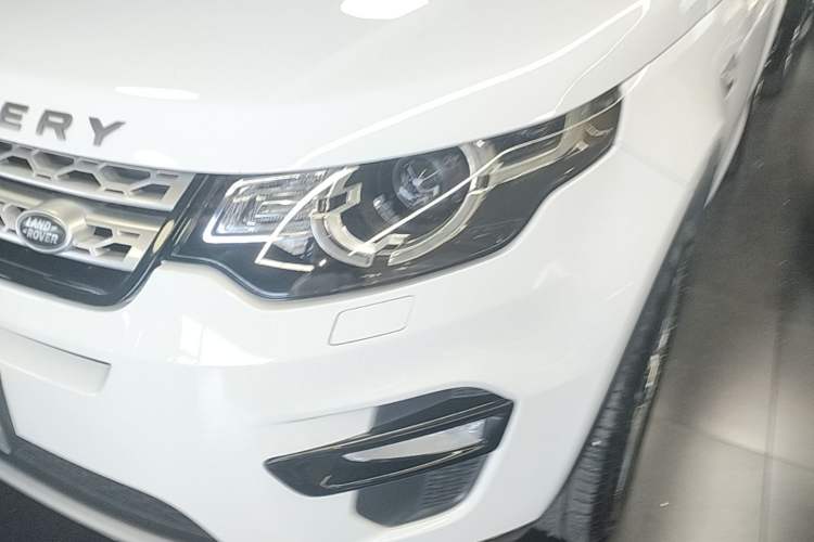Used Land Rover Discovery Sport 2016 2.0T HSE Left Front Headlight