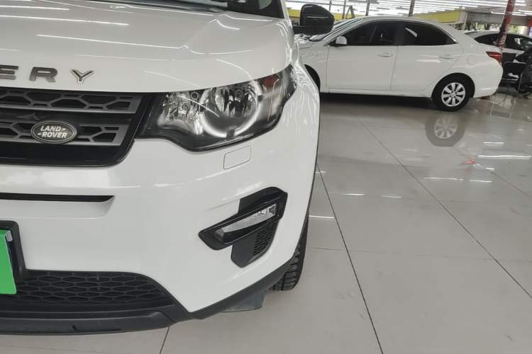 Used Land Rover Discovery Sport 2016 2.0T S Left Front Headlight