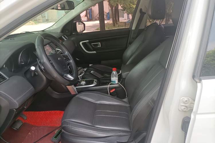 Used Land Rover Discovery Sport 2016 2.0T HSE Left Front Seat