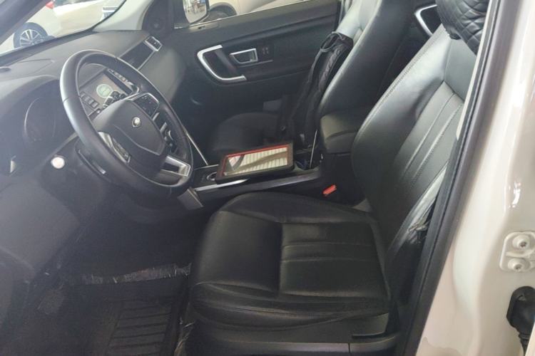 Used Land Rover Discovery Sport 2016 2.0T HSE Left Front Seat