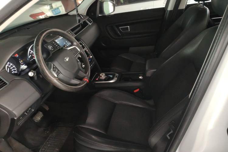 Used Land Rover Discovery Sport 2016 2.0T S Left Front Seat