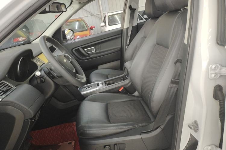 Used Land Rover Discovery Sport 2016 2.0T S Left Front Seat