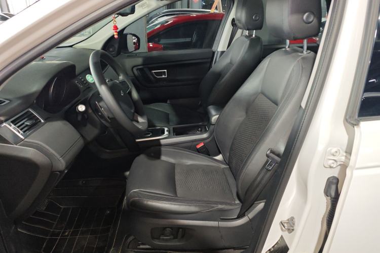 Used Land Rover Discovery Sport 2016 2.0T S Left Front Seat
