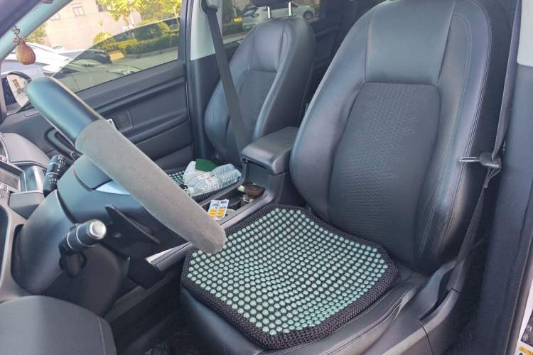 Used Land Rover Discovery Sport 2016 2.0T S Left Front Seat