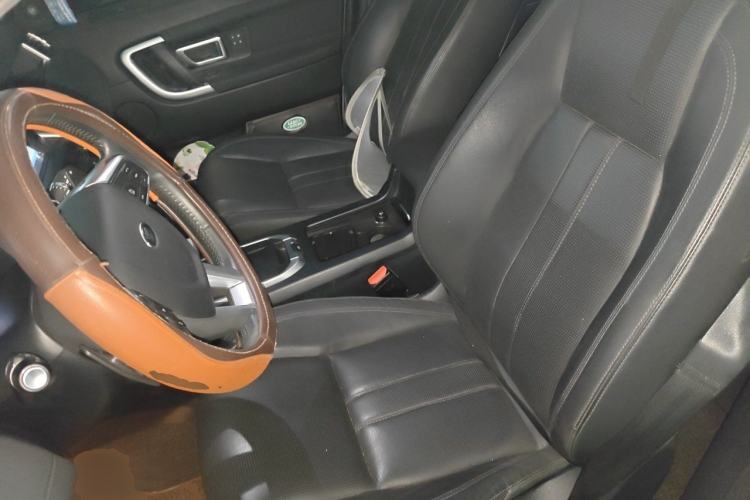 Used Land Rover Discovery Sport 2016 2.0T HSE Left Front Seat