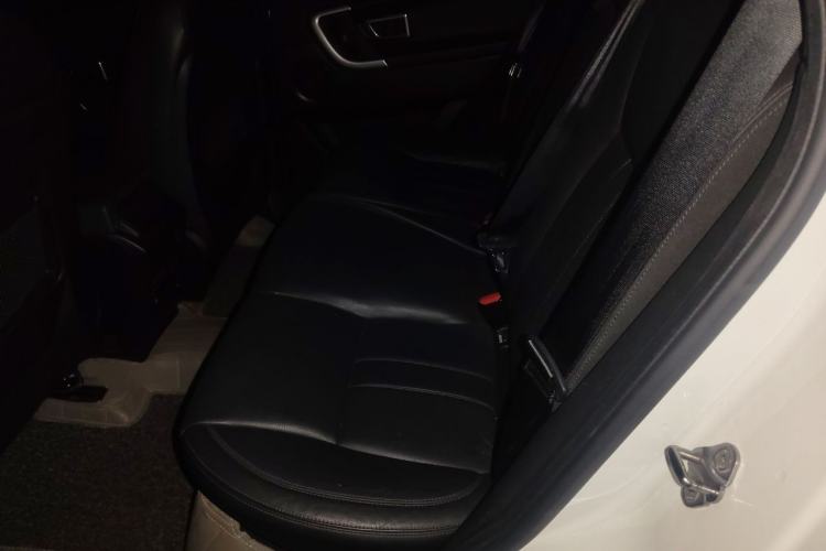 Used Land Rover Discovery Sport 2016 2.0T SE Left Rear Seat