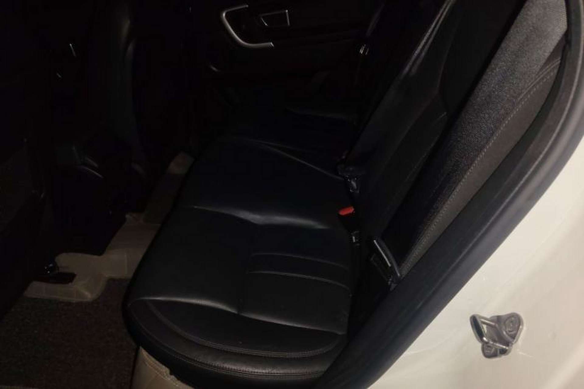 Used Land Rover Discovery Sport 2016 2.0T SE Left Rear Seat