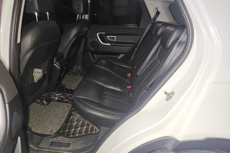 Used Land Rover Discovery Sport 2016 2.0T SE Left Rear Seat