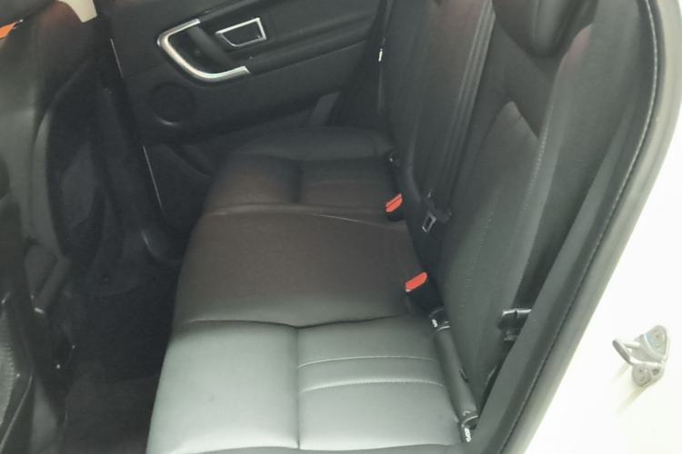 Used Land Rover Discovery Sport 2016 2.0T SE Left Rear Seat