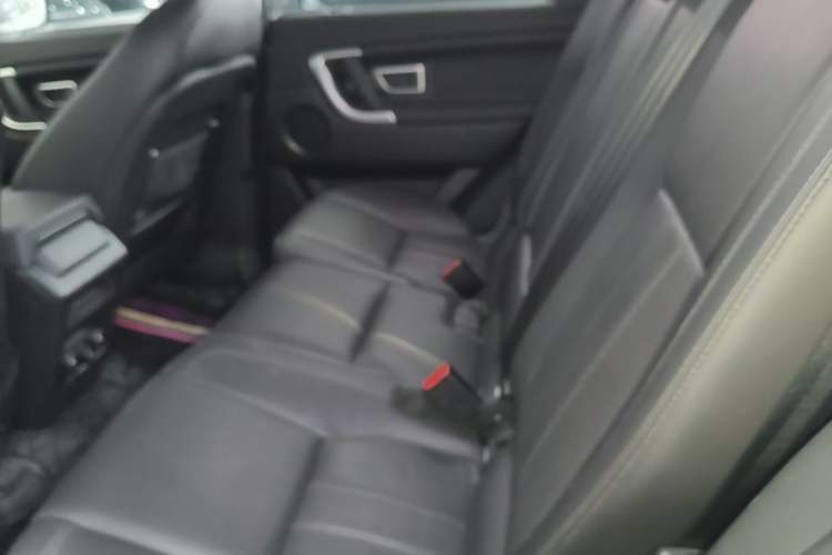 Used Land Rover Discovery Sport 2016 2.0T HSE Left Rear Seat