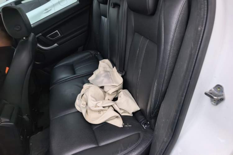 Used Land Rover Discovery Sport 2016 2.0T SE Left Rear Seat