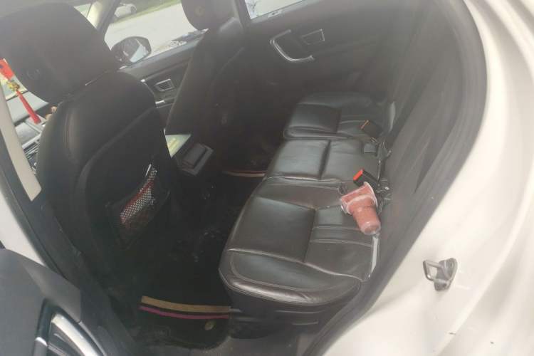 Used Land Rover Discovery Sport 2016 2.0T HSE Left Rear Seat