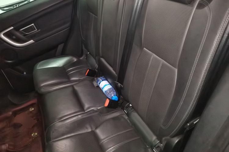 Used Land Rover Discovery Sport 2016 2.0T HSE Left Rear Seat