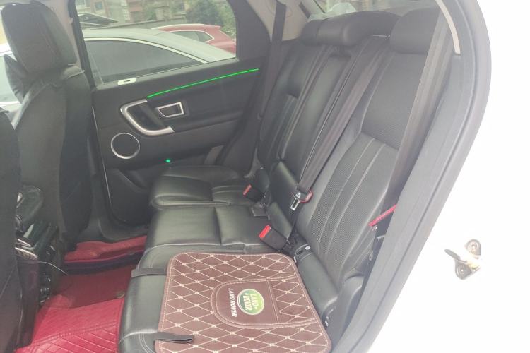 Used Land Rover Discovery Sport 2016 2.0T HSE Left Rear Seat