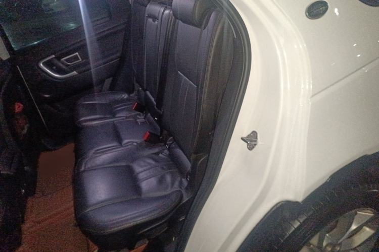 Used Land Rover Discovery Sport 2016 2.0T HSE Left Rear Seat