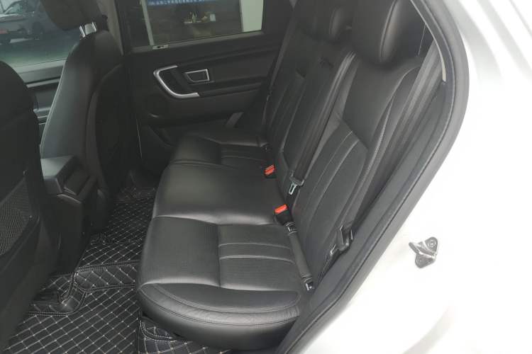 Used Land Rover Discovery Sport 2016 2.0T Limited Edition Left Rear Seat