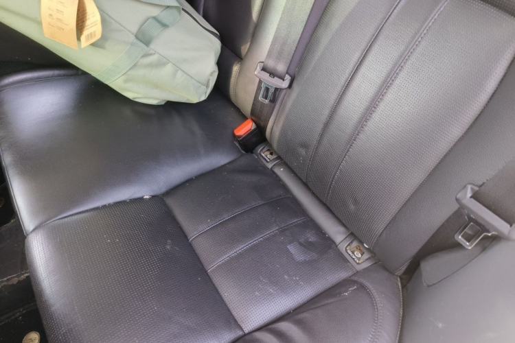 Used Land Rover Discovery Sport 2016 2.0T SE Left Rear Seat