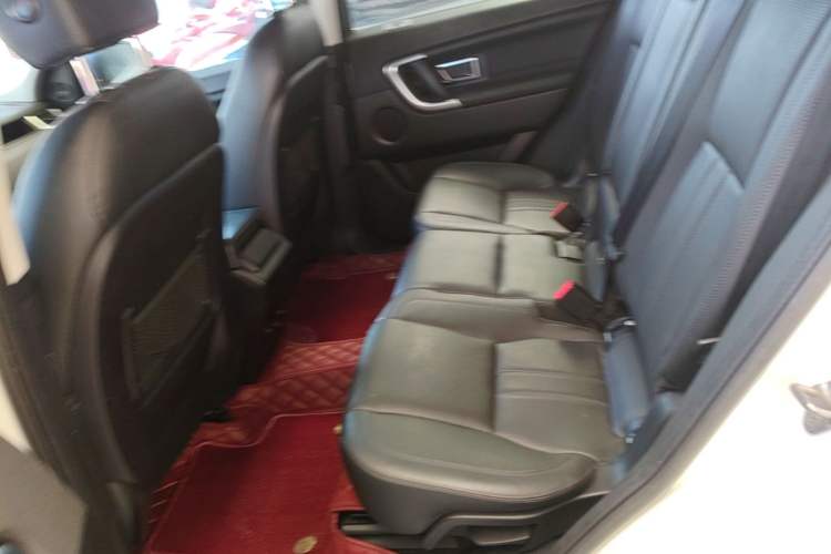 Used Land Rover Discovery Sport 2016 2.0T HSE Left Rear Seat