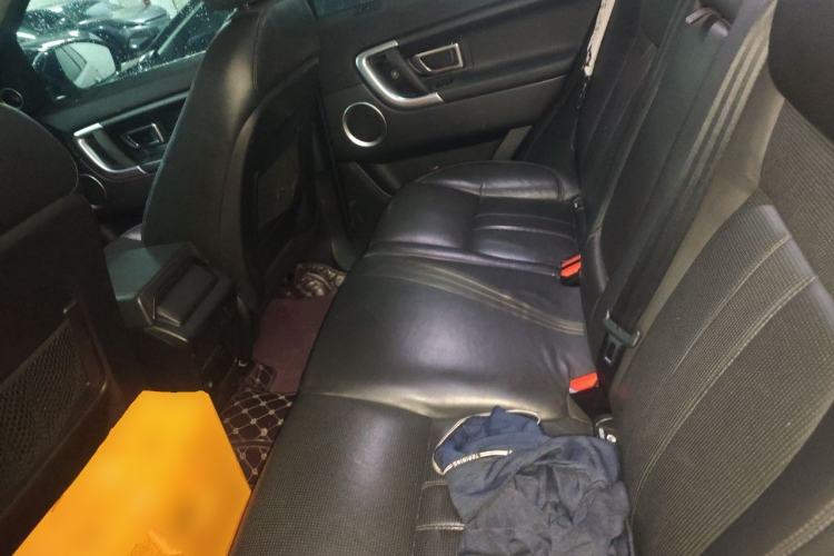 Used Land Rover Discovery Sport 2016 2.0T SE Left Rear Seat