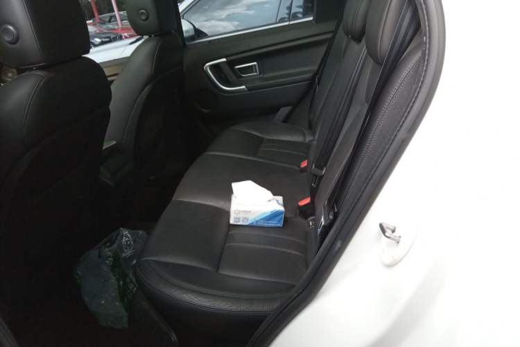 Used Land Rover Discovery Sport 2016 2.0T SE Left Rear Seat