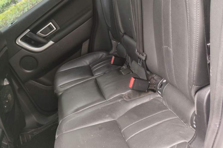 Used Land Rover Discovery Sport 2016 2.0T HSE Left Rear Seat