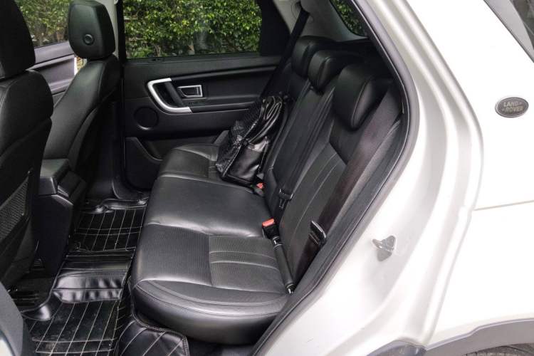 Used Land Rover Discovery Sport 2016 2.0T SE Left Rear Seat