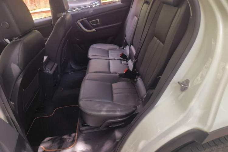 Used Land Rover Discovery Sport 2016 2.0T HSE Left Rear Seat
