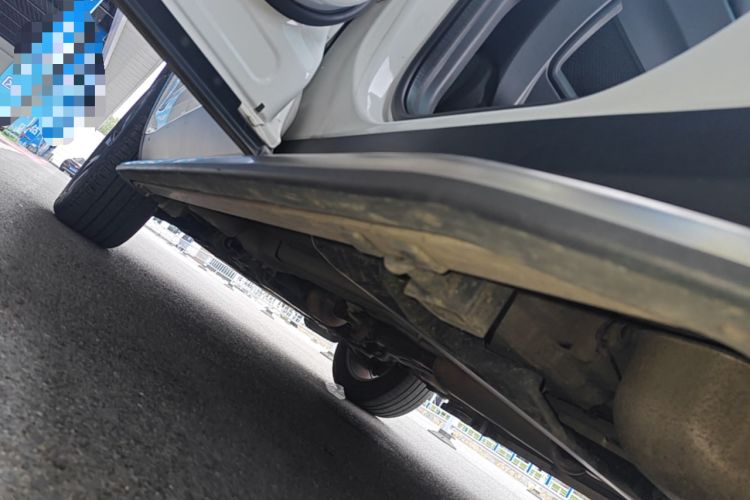 Used Land Rover Discovery Sport 2016 2.0T SE Left Side Sill