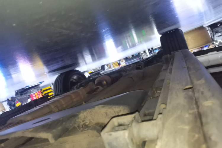 Used Land Rover Discovery Sport 2016 2.0T HSE LUXURY Left Side Sill