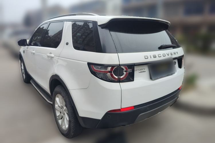 Used Land Rover Discovery Sport 2016 2.0T SE Rear Left 45 Deg