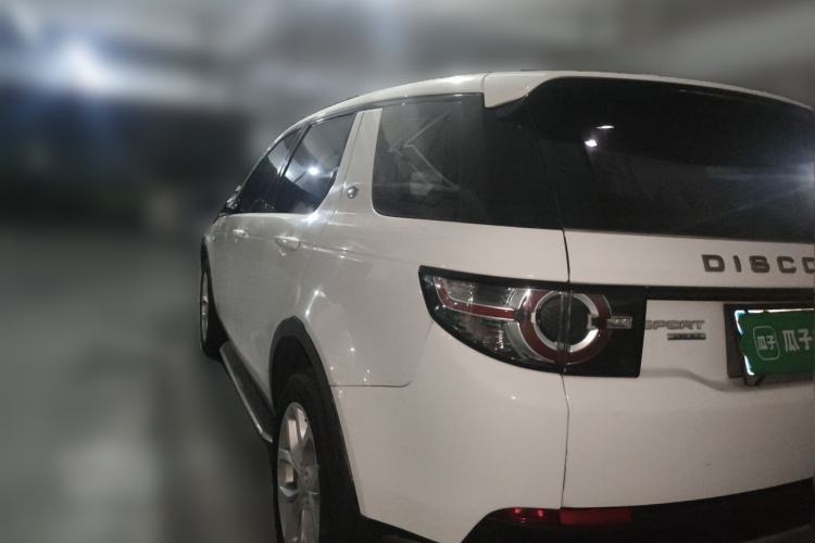 Used Land Rover Discovery Sport 2016 2.0T HSE Rear Left 45 Deg