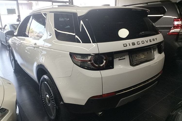 Used Land Rover Discovery Sport 2016 2.0T HSE Rear Left 45 Deg