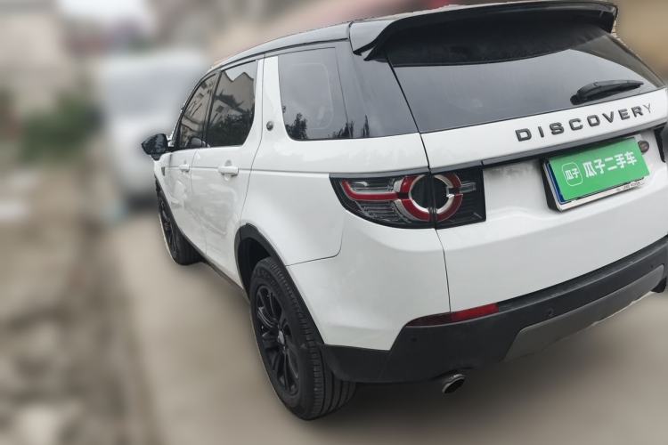 Used Land Rover Discovery Sport 2016 2.0T SE Rear Left 45 Deg
