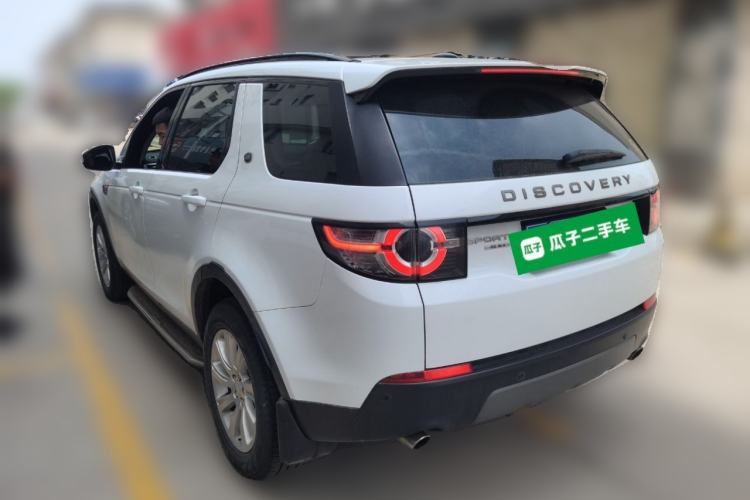Used Land Rover Discovery Sport 2016 2.0T SE Rear Left 45 Deg