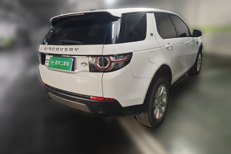 Used Land Rover Discovery Sport 2016 2.0T SE Rear Right 45 Deg