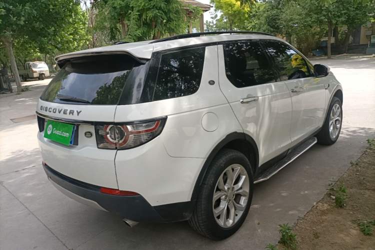 Used Land Rover Discovery Sport 2016 2.0T HSE Rear Right 45 Deg