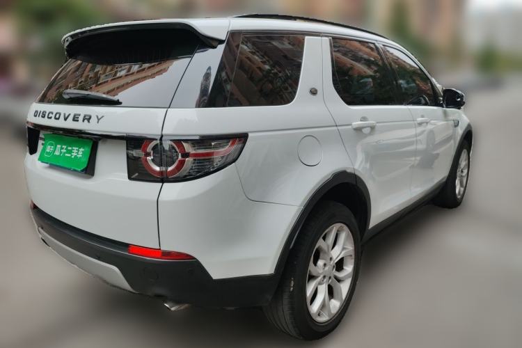 Used Land Rover Discovery Sport 2016 2.0T HSE Rear Right 45 Deg