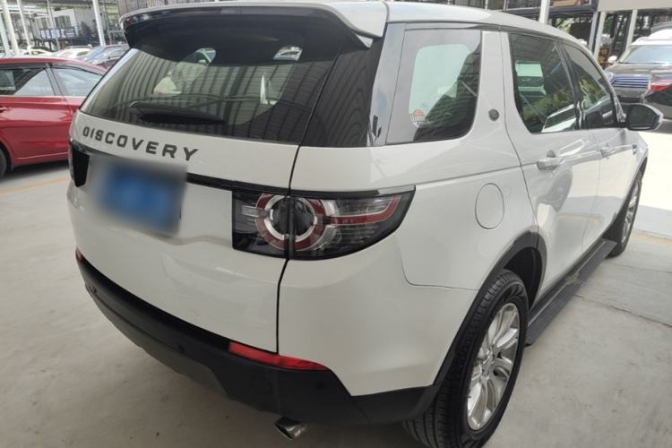 Used Land Rover Discovery Sport 2016 2.0T SE Rear Right 45 Deg