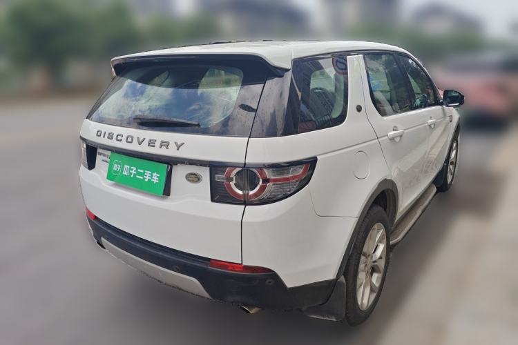 Used Land Rover Discovery Sport 2016 2.0T HSE Rear Right 45 Deg