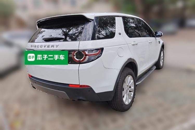 Used Land Rover Discovery Sport 2016 2.0T SE Rear Right 45 Deg