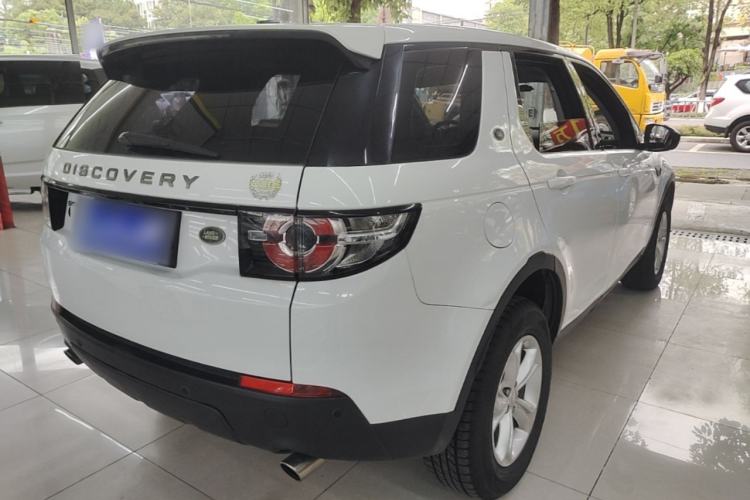 Used Land Rover Discovery Sport 2016 2.0T S Rear Right 45 Deg