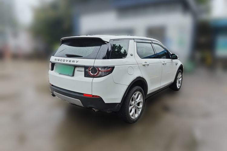 Used Land Rover Discovery Sport 2016 2.0T HSE Rear Right 45 Deg